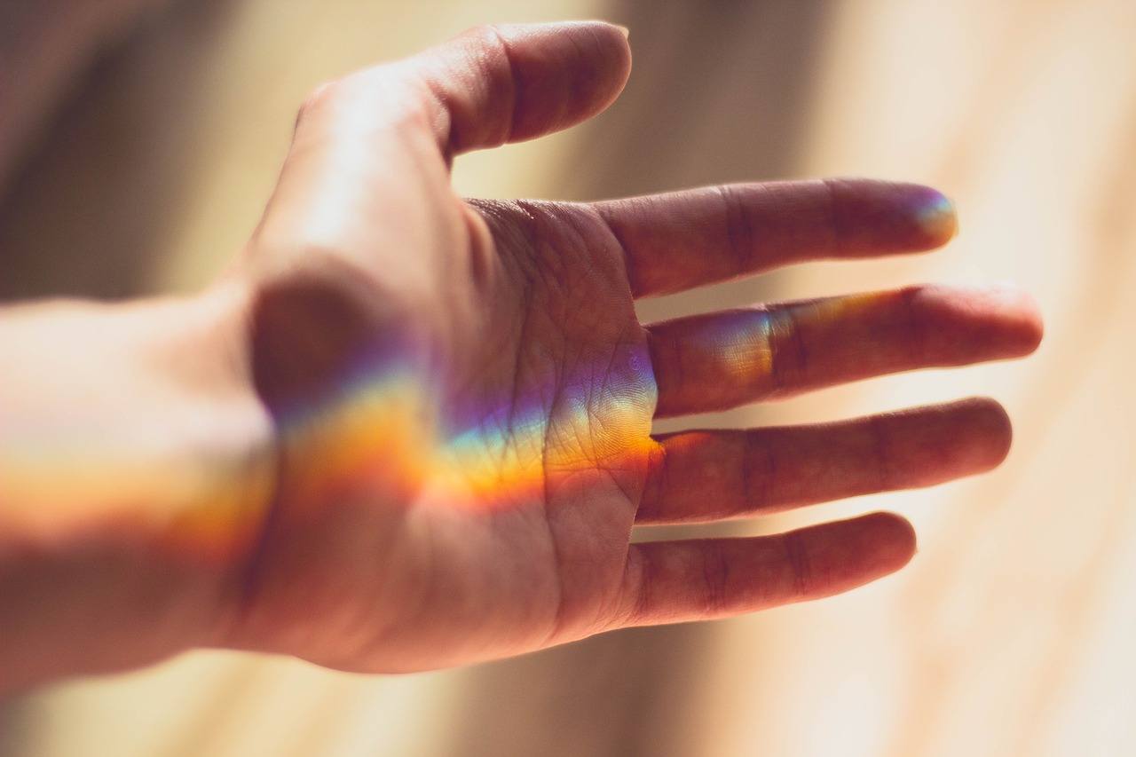 Hand regenboog